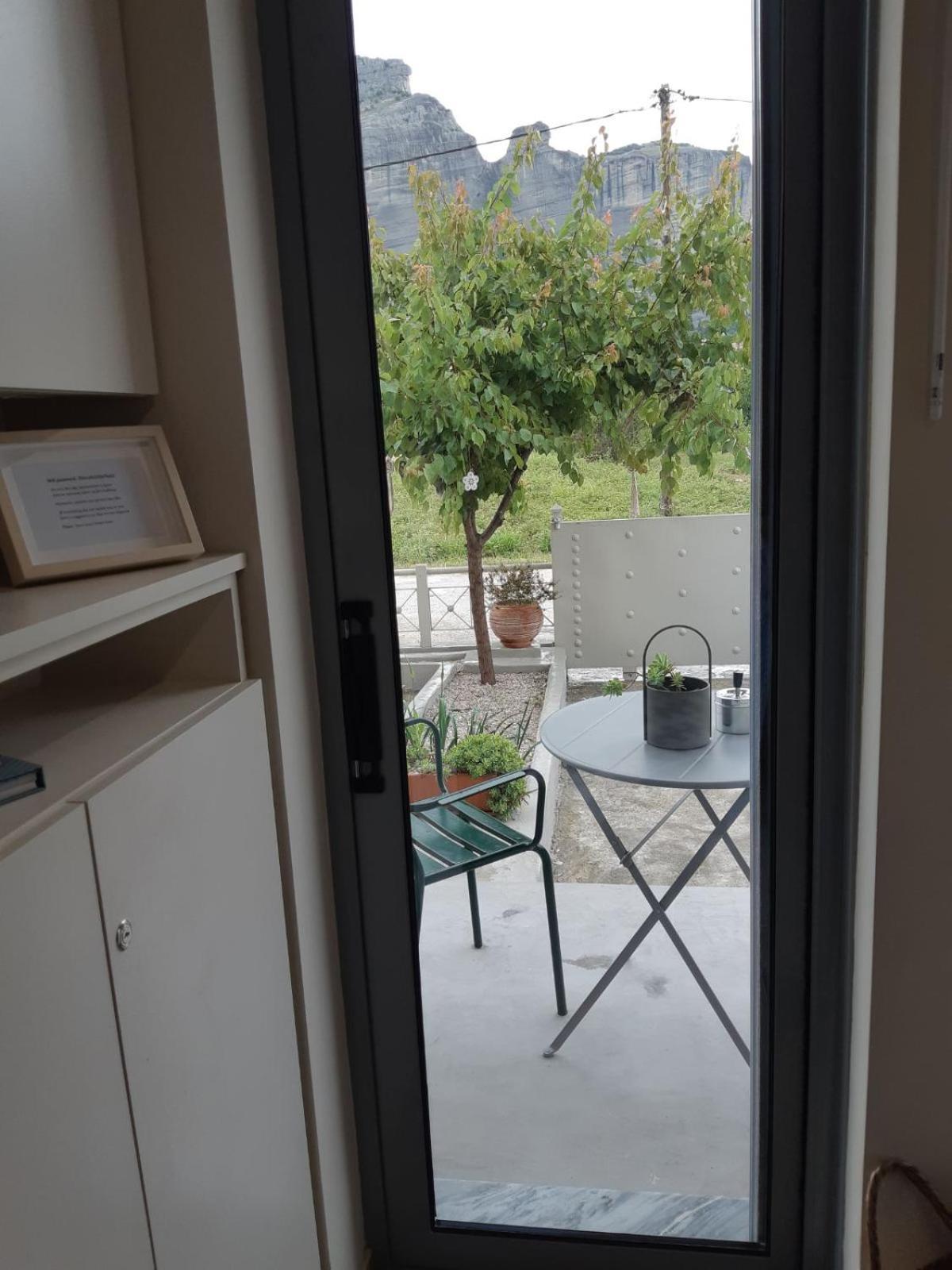 D.F. Appartement Kalampáka Buitenkant foto